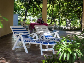 Holiday Home Lido - Three Bedroom Holiday House with Terrace